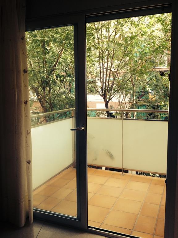 Apartamentos Navas 2 Barcelona Habitación foto